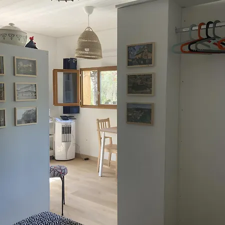 Petit Nid Pour Oiseaux De Passage * Cayriech