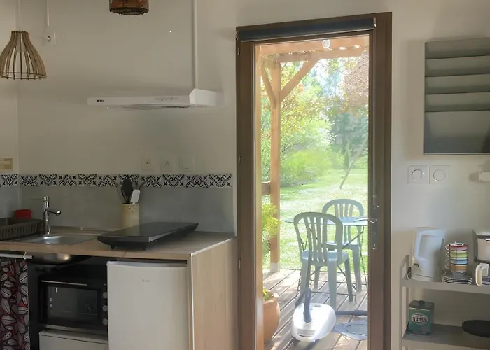 아파트 Petit Nid Pour Oiseaux De Passage Cayriech